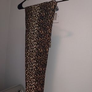 Leopard print cigarette pants